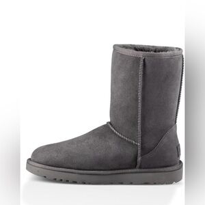 UGG women’s classic shirt boot gray grey size 7